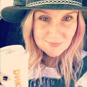 Meet your Posher, Kasey